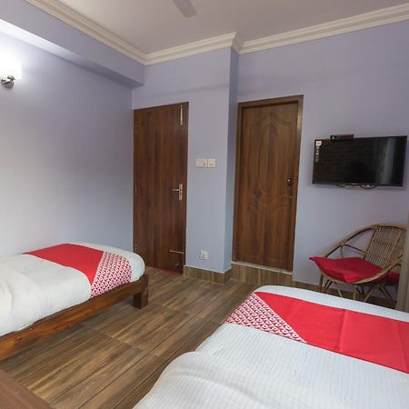OYO 729 Hotel Era Balaju Buitenkant foto