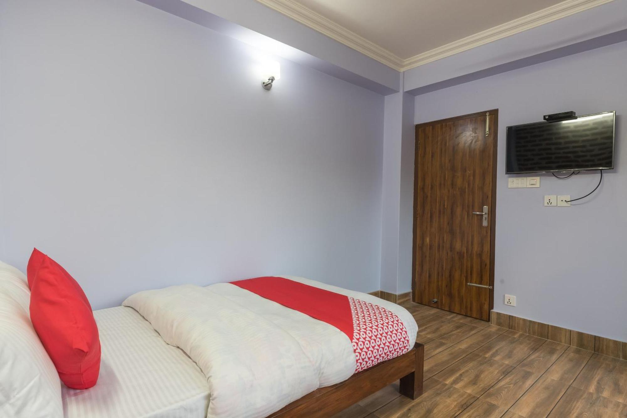 OYO 729 Hotel Era Balaju Buitenkant foto